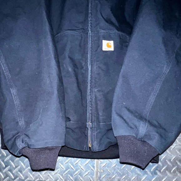 Carhartt Navy Duck Mesh Lined Hoody style Jacket - Picture 9 of 16